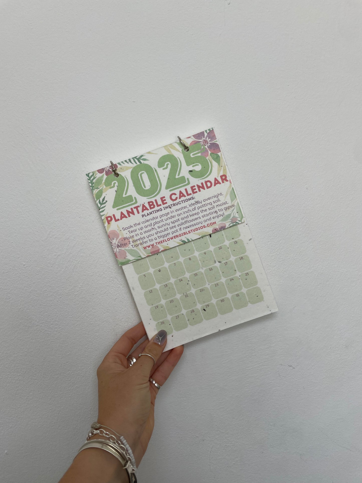 2025 Plantable Calendar - Floral Wreaths